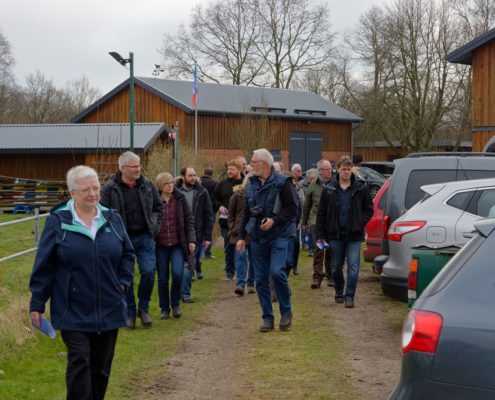 Auf dem Weg zur Mutterkuhherde vom Haidhof